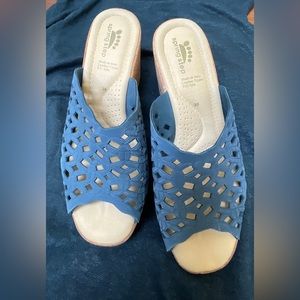 Women's Wedge Heel Spring Step Slide Sandals BLUE 38 EU 7.5 8 Laser Cut